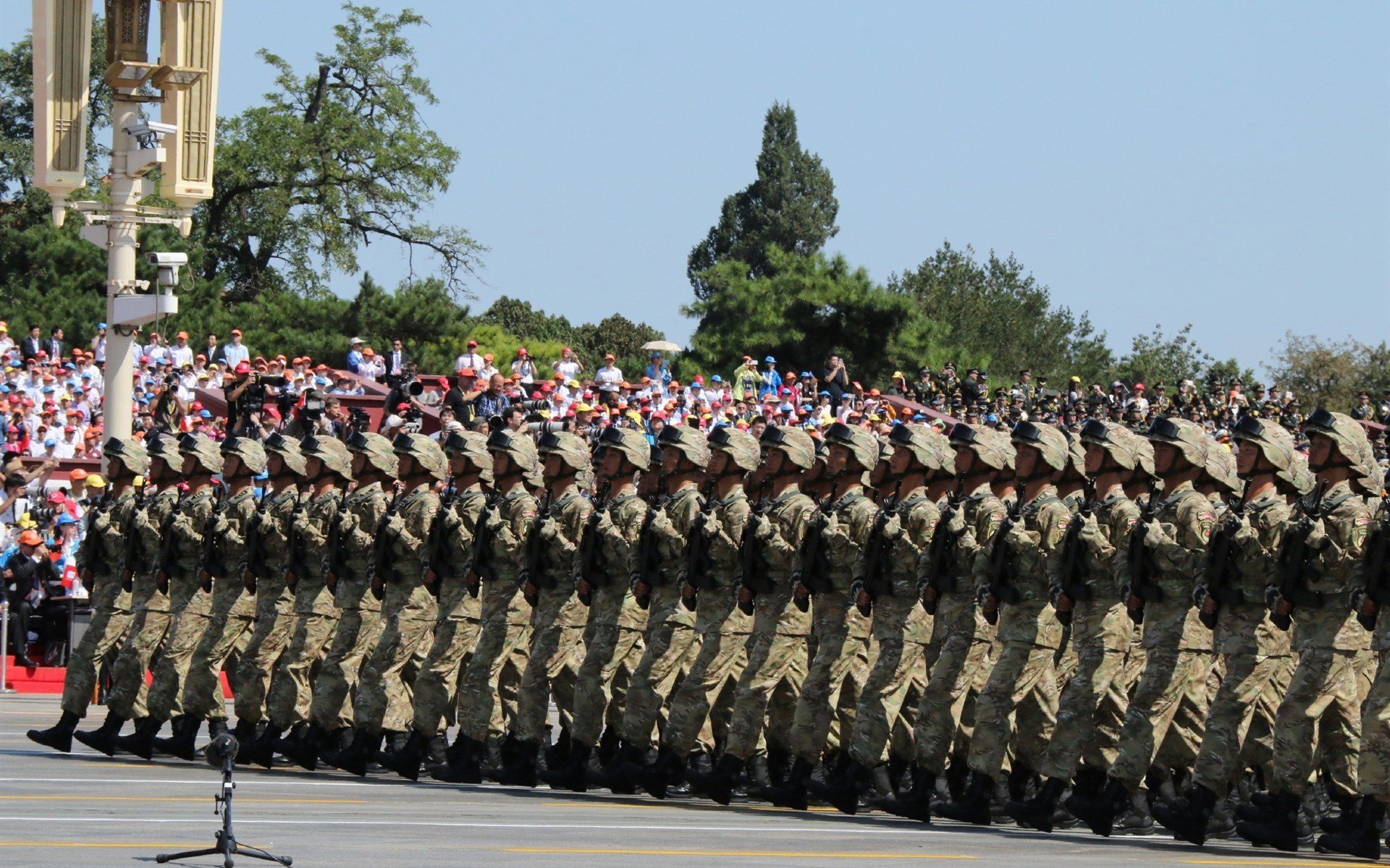 Kaiyun APP-多特蒙德主场4-2战胜波鸿，迎来德甲首胜，多特蒙德比赛视频