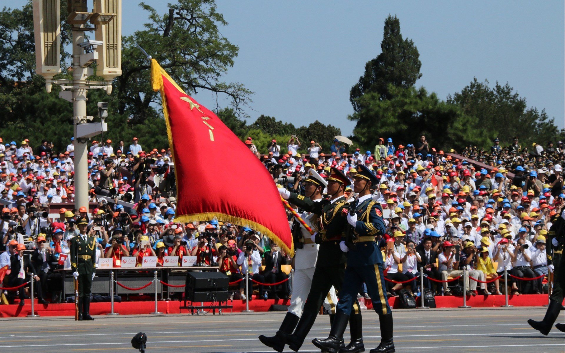 开云官方-塞维利亚主场1-1战平阿拉维斯，连续5轮不胜，塞维利亚队