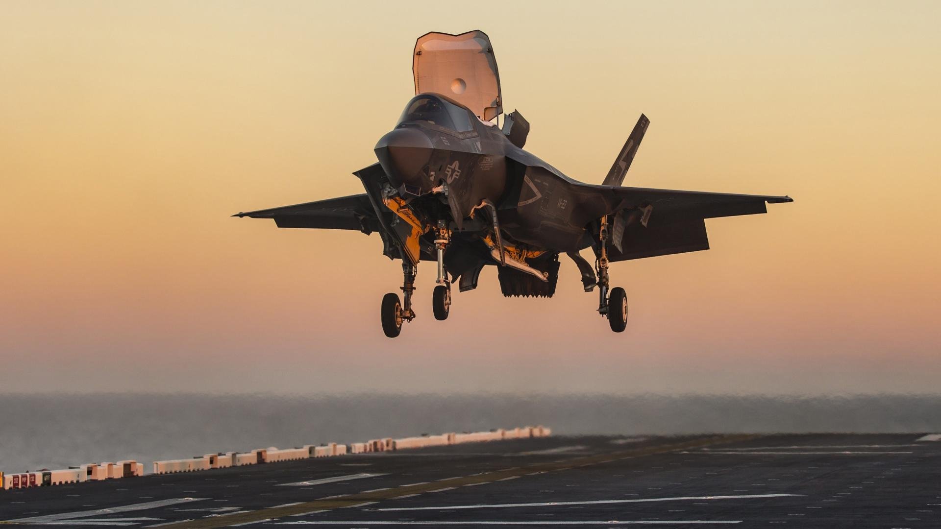 皇马客场惜败利物浦,遗憾止步半决赛!,皇马战胜利物浦n