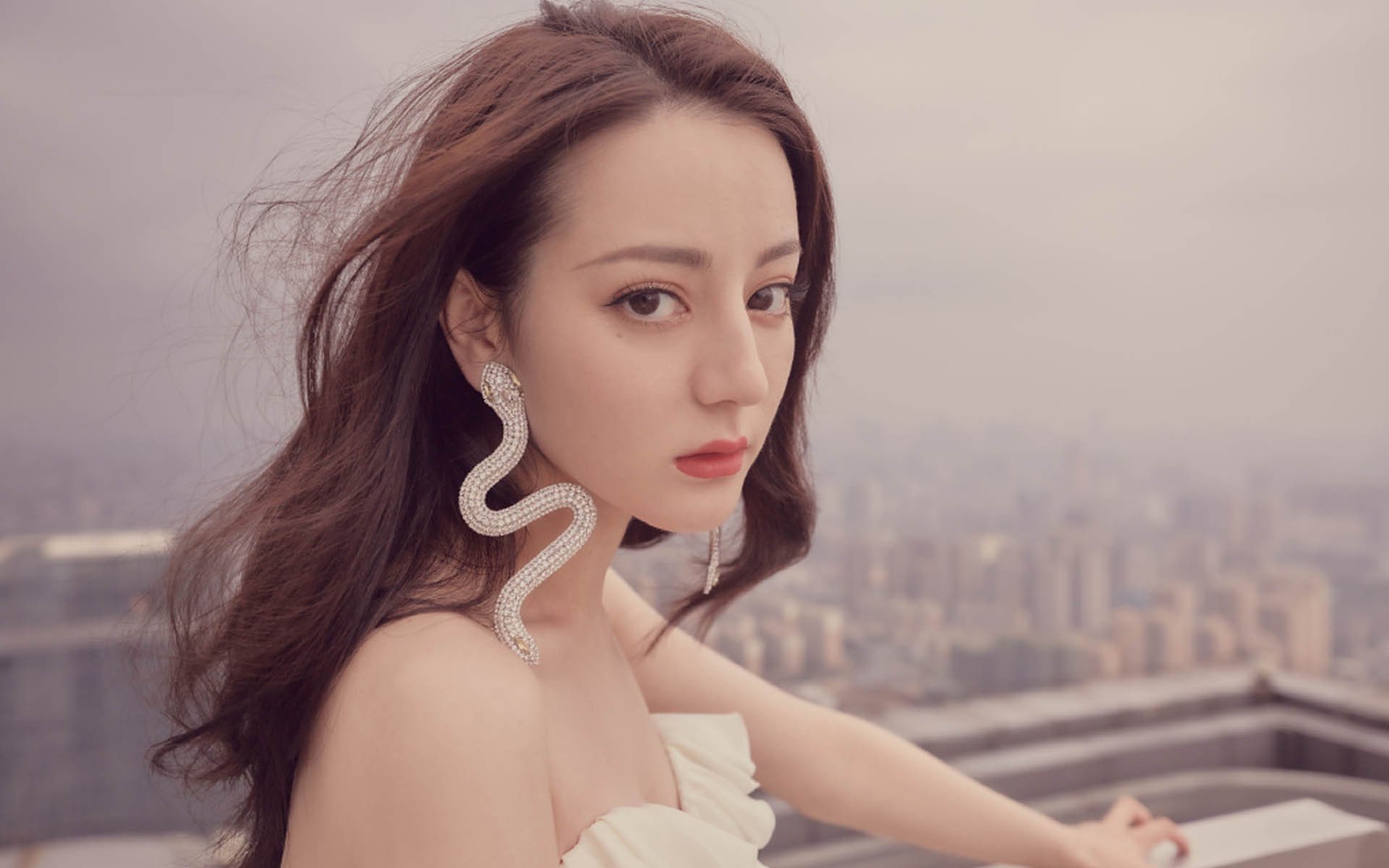 开云官方网页登录-陈芋汐完美表现赢得现场掌声，陈芋汐拿到金牌了吗